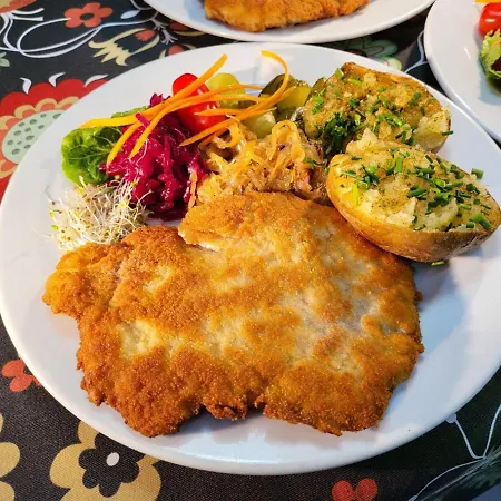 Gniewko * Mala Karczma