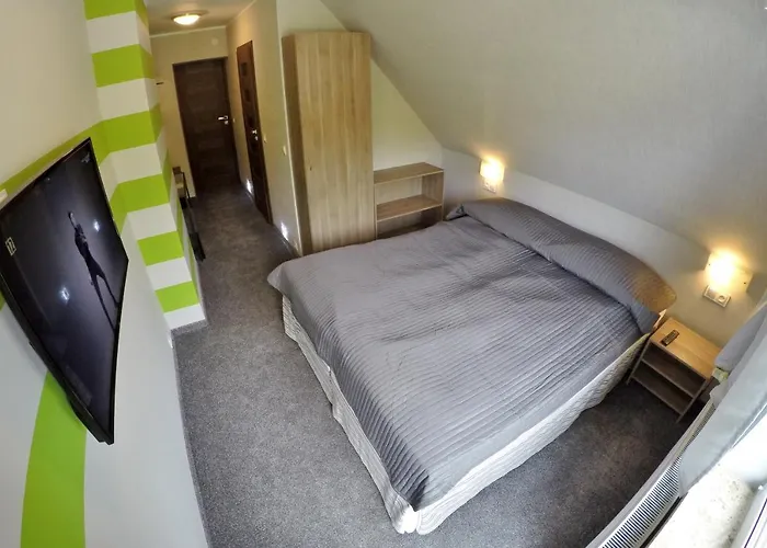 Gniewko * Mala Karczma