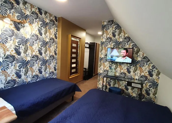 Отель Gniewko Mala Karczma