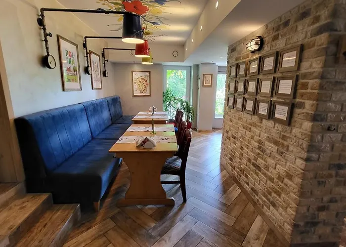 Gniewko Отель Mala Karczma