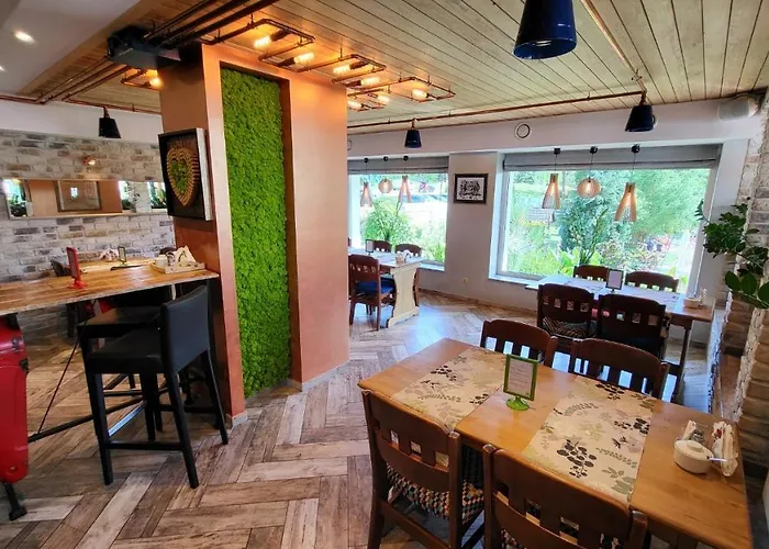 Gniewko Отель Mala Karczma