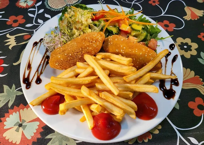 Отель Gniewko *