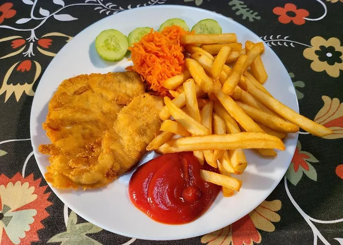 Gniewko Отель *