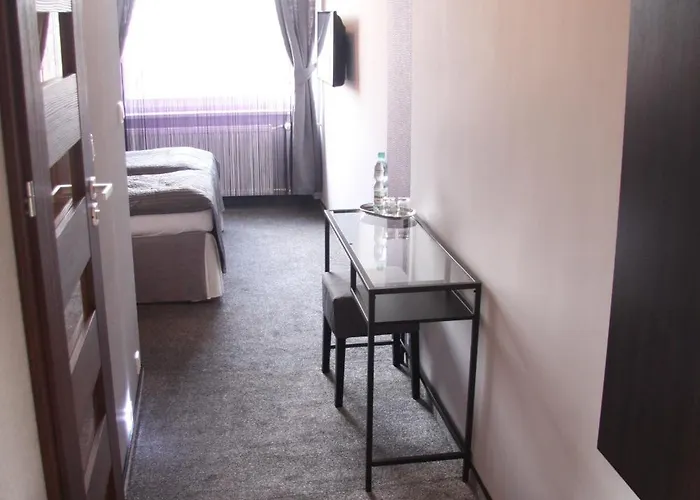 Отель Gniewko Mala Karczma